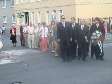 Kladenie vencov 64. výročie SNP Kladenie vencov 64. výročie SNP